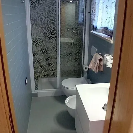 Ferienhaus Meraviglioso Villino Direttamente Sul Mare Con Posto Auto E Aria Condizionata!