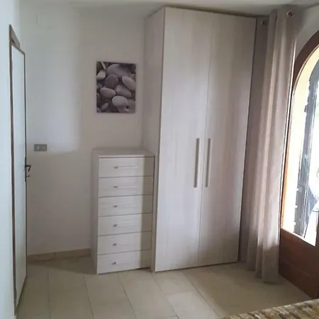 Ferienhaus Meraviglioso Villino Direttamente Sul Mare Con Posto Auto E Aria Condizionata! *