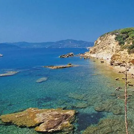 Meraviglioso Villino Direttamente Sul Mare Con Posto Auto E Aria Condizionata! Ferienhaus Capoliveri (Isola d'Elba)