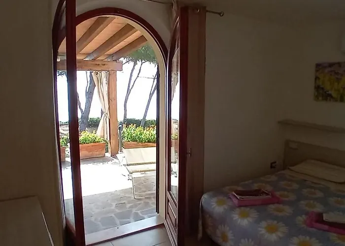 Casa de Férias Incantevole Villino Sul Mare Con Accesso Diretto Spiaggia, Posto Auto E Aria Condizionata! *