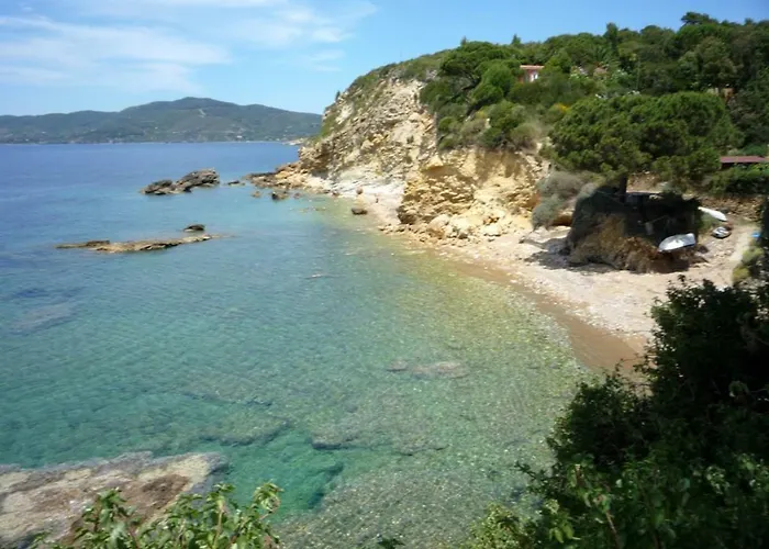 Casa de Férias Incantevole Villino Sul Mare Con Accesso Diretto Spiaggia, Posto Auto E Aria Condizionata! *