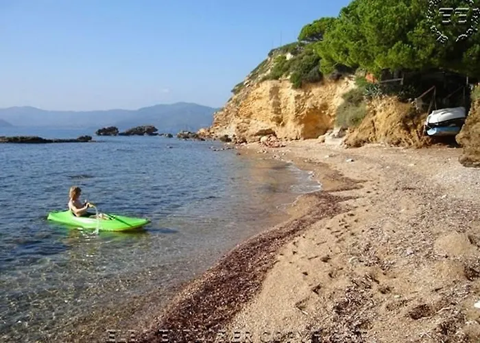 Incantevole Villino Sul Mare Con Accesso Diretto Spiaggia, Posto Auto E Aria Condizionata! Vakantiehuis *